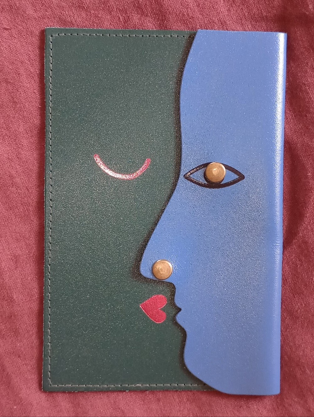 Ark Colour Design Leather Kissing Face Clutch